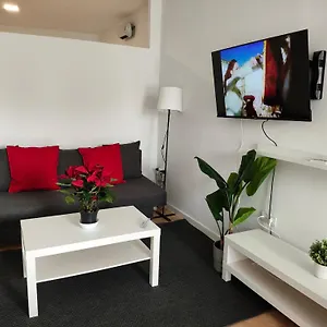 Centro Aeropuerto Wizink Feria Bernabeu Apartamento